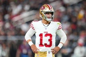 Brock Purdy - San Francisco 49ers NFL Quarterback - 4x6 Glossy Printed Magnet - Picture 1 of 2