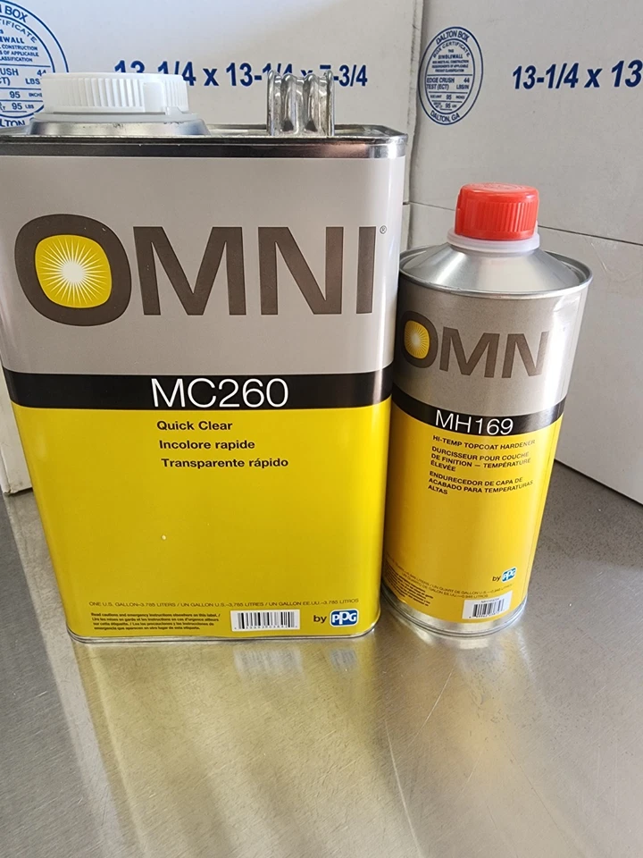 Omni MC260 Speed Clear con endurecedor. Kit galón Foto 1 de 1