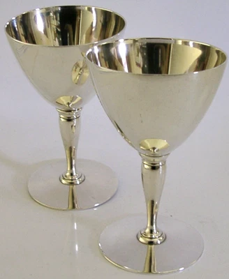 TIFFANY & Co STERLING SILVER COCKTAIL GLASSES CUPS GOBLETS c1920 ART DECO 246g - Image 1 of 4