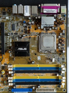 ASUS P5GDC Pro + Pentium 4 3.6GHz + DDR2 RAM + SCSI 5-Bay Rack + 3x 10K/15K HDDs - Photo 1/23