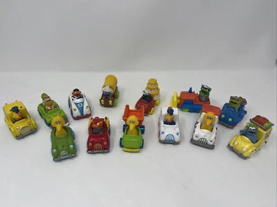 Coches diecast vintage calle Sésamo juguete de metal años 80 Playskool colección 13 juguetes Foto 1 de 4