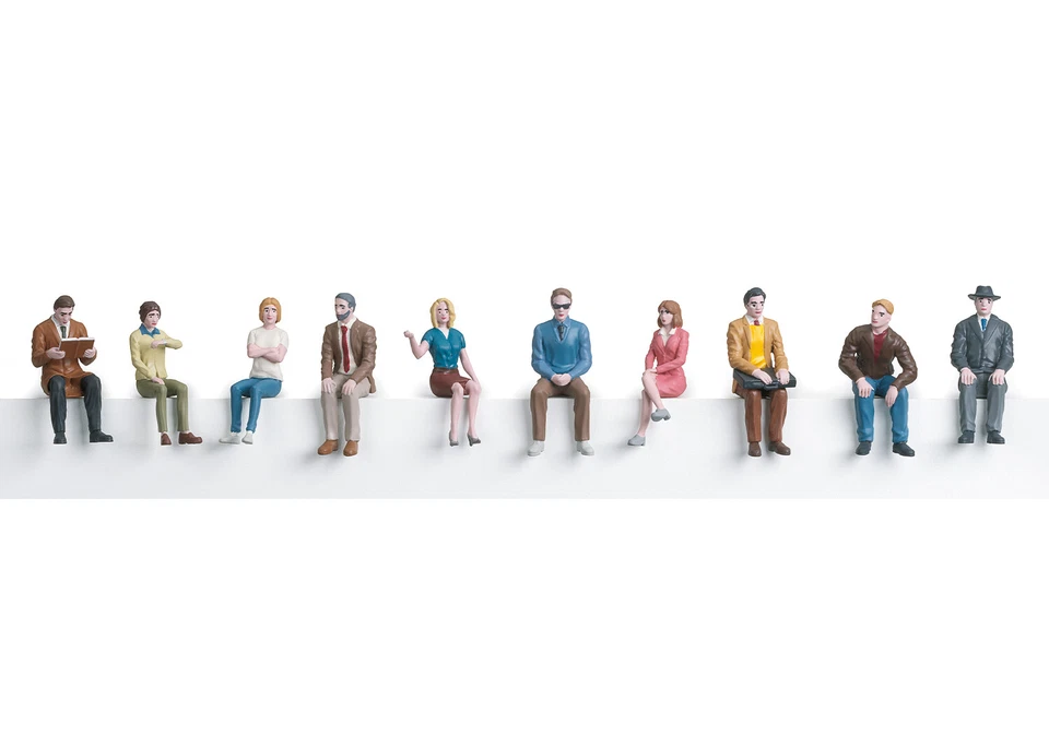 Märklin 56409 - Figurengruppe "sitzende Reisende" (Spur 1) Neuware