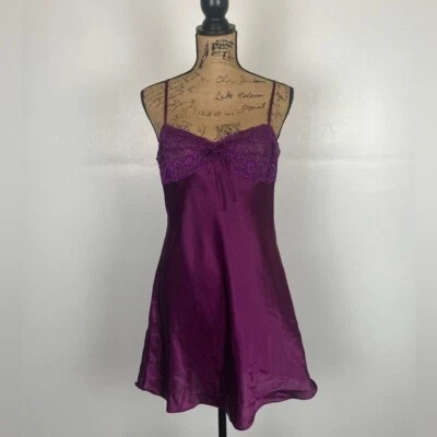 Camisón Babydoll Morgan Taylor Íntimo Satinado Encaje Talla M Púrpura Sexy Femenino Foto 1 de 4