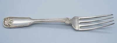 ONE Tiffany & Co. Shell and Thread .925 Sterling Silver Dinner Fork - F052 - Image 1 of 4