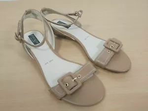 PRINCIPLES Brown Sandal Faux Leather Buckle Low Heel BNWOT Women's UK 8 / EU 41 - Picture 1 of 10