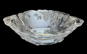 Crystal Clear Industries Arielle Frost 14” Oval Handled Serving Bowl Excellent - Picture 1 of 7