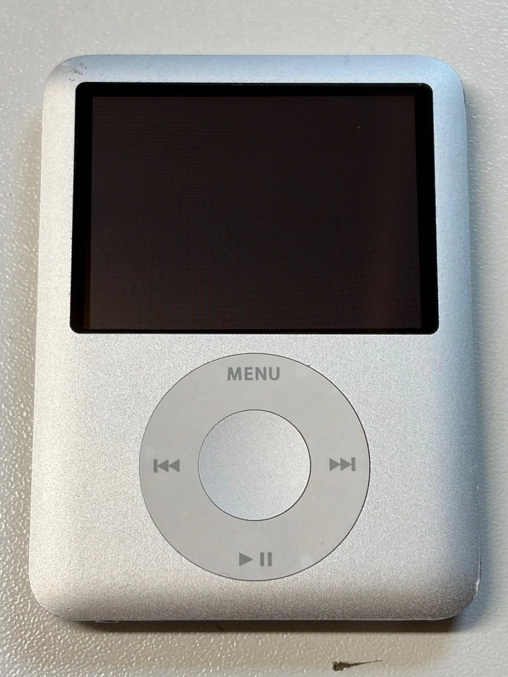 Apple iPod nano 3. Generation 3g silber (4GB) A1236 sehr guter Zustand Händler - Bild 1 von 4