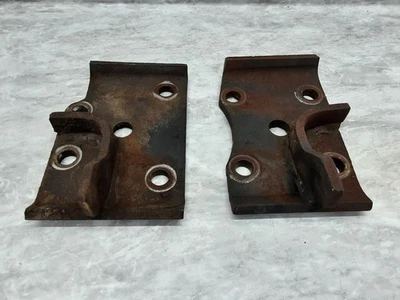 81-93 Dodge Ram D150 D250 D350 Gas Front Sway Bar Brackets OEM - Image 1 of 4