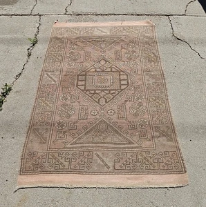 Turkish Rug 47" x 75" Vintage Kilim Anatolian Muted Dye Hand Knotted Carpet - Picture 1 of 12