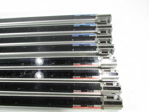 QTY (1) KEYENCE  SL-V32H-R LIGHT CURTAIN RECEIVER AND QTY (1) SL-V32H-T LIGHT CU - Picture 1 of 8