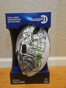 Round21 NFL Russell Wilson Fußball Seahawks - NEU - Bild 1 von 7