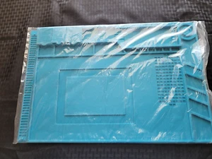 BEADING JEWELRY Silicone Tray Brand New 12" X 18" Compartments for Beads Jewels - Picture 1 of 7
