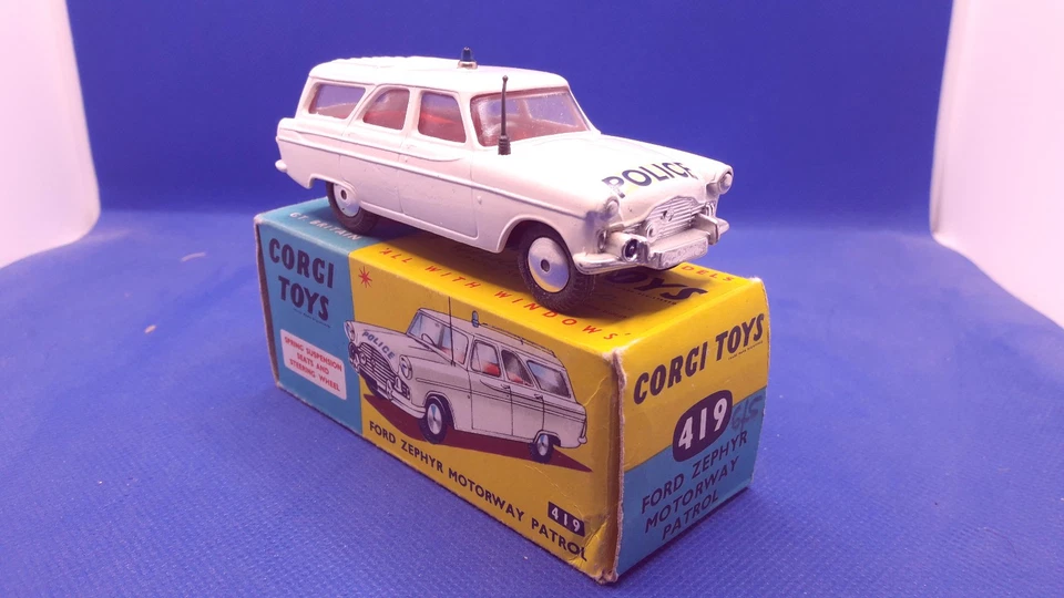 Corgi Toys 1/43 - Ford Zephyr Police Motorway Patrol Car - Cond. pari al nuovo - Immagine 1 di 4
