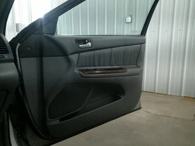 Panel de moldura de puerta delantera Camry 2005 104872015 Foto 1 de 4