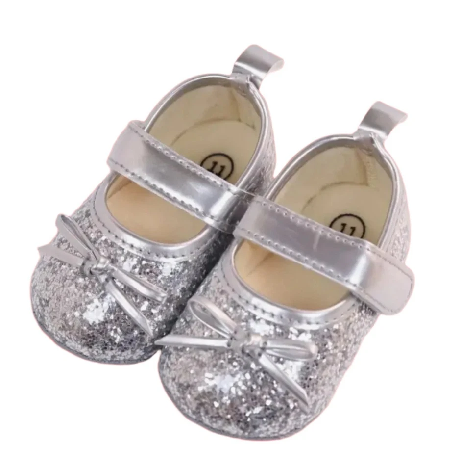NWT Silver Sequin Baby Shoes, Walkers, girl, holiday, Size 12-18 months - Image 1 of 1