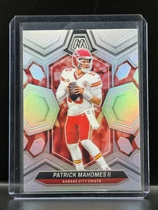 Patrick Mahomes II 2024 Panini Mosaic Football Silver PRIZM No. 106 - Bild 1 von 2