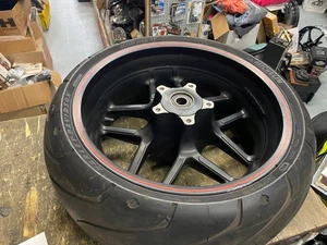 Harley 2009-2017 VROD Night Rod VRSCDX Rear Wheel Rim OEM 18x8 Black Stripe Mag - Picture 1 of 11