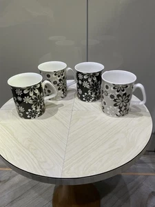 4 Tazas Colección Regal Spencer Negro Beige Blanco Floral Hueso China - Imagen 1 de 4