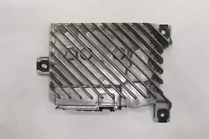 2019 - 2023 CADILLAC XT4 RADIO AUDIO SOUND AMPLIFIER MODULE UNIT OEM 84722062 - Picture 1 of 11