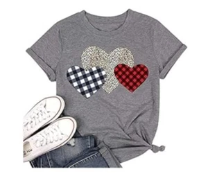 NEW Women's MEDIUM Heart Trio Valentine's Day T-shirt - Picture 1 of 1