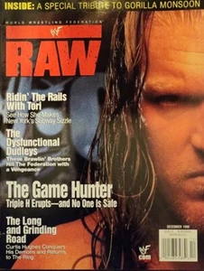 WWF RAW Magazine December 1999 Triple H *Has Poster*       D - Picture 1 of 15