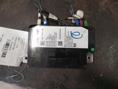 Chassis ECM Information-gps-tv Left Hand Quarter Fits 18-20 VELAR 693674 - Imagen 1 de 4