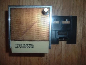 Vintage Realistic Radio Shack WeatheRadio Cube 12-181B tested works weather - Picture 1 of 3
