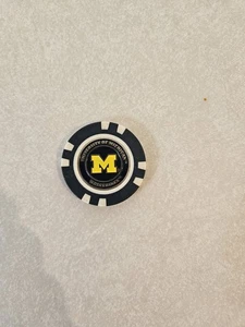 University Of Michigan Golf Ball Maker Poker Chip Magnetic 2 Sided U Of M... - Picture 1 of 3