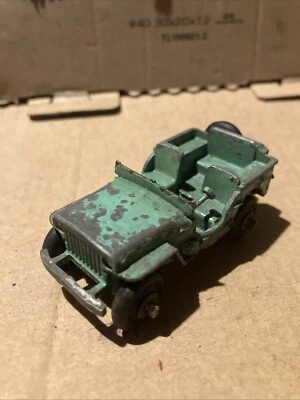 Rare 1946/7 Vintage Dinky Toys  US  Jeep Civilian Issue No 25j - Image 1 of 4