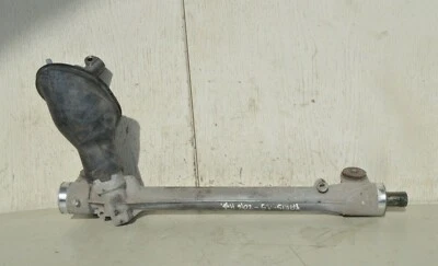 Bastidor de dirección Toyota Yaris 2016 1,5 VVTI automático híbrido bastidor de dirección Foto 1 de 4