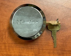 ProSeries® Hidden Shackle Padlock, High security, Rekeyable, MASTER LOCK No.6271 - Picture 1 of 5