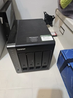 NAS QNAP TS-431-KX 48 TB SFP+ - Immagine 1 di 4