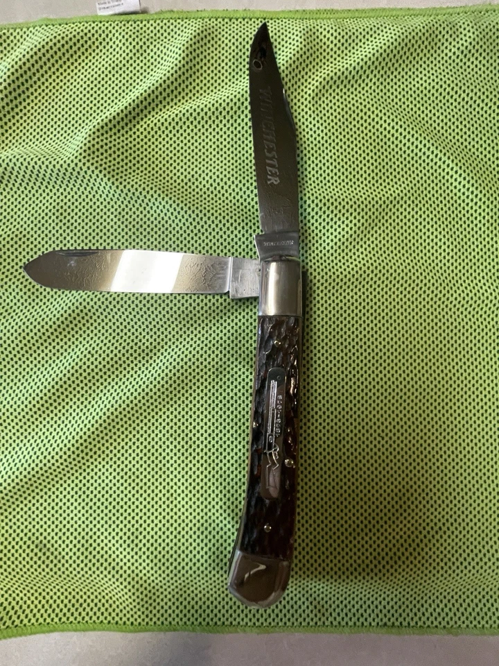 CUCHILLO TRAMPERO JUMBO HUESO JIGGED WINCHESTER SOLINGEN ALEMANIA 1873-1973 Foto 1 de 4