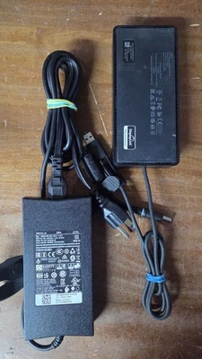 Genuine Dell D6000 Dual Display USB-C Universal Docking Station w/130W Adapter - Image 1 of 3