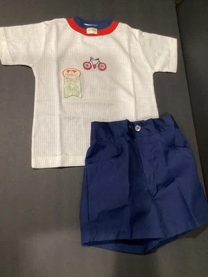 Conjunto de Camisa e Shorts Vintage HEALTH-TEX Meninos Bicicleta Bordada NOVO com Etiquetas Tamanho 5 - Imagem 1 de 4
