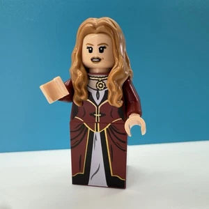 LEGO Minifigure Elizabeth Swann Turner Pirates Of The Caribbean 4181 Poc002 2011 - Picture 1 of 10