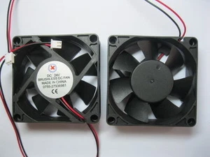 6 Stück bürstenlos DC Kühlgebläse 7 Klinge 24V 7025S 70x70x25mm 2Draht Hülsenlager - Bild 1 von 3