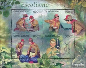 Stamps Guinea-Bissau 2012 Mi 6163-6166 Sheetlet (complete. issue) MNH 2012 Scout - Picture 1 of 1
