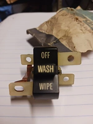 Nuevo de Lote Antiguo GM 1969 PONTIAC GTO LEMANS TEMPEST ORIGINAL GM INTERRUPTOR LIMPIAPARABRISAS GP Foto 1 de 4