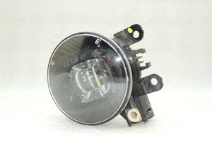 Renault Captur I J87 Facelift Nebelscheinwerfer Vorne Rechts 261507170R - Bild 1 von 4