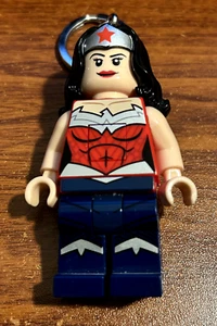 Vintage Wonder Woman 3 Inch Key Chain Used Free Shipping - Picture 1 of 2