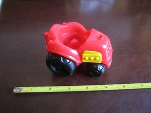 Fisher Price Little People Koby Bauernhof Traktor rot gelb Scheune Marktfahrzeug Spielzeug  - Bild 1 von 1