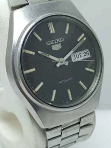 Seiko 5 Automatic Day Date Black Dial Vintage Men’s Watch AHS3KS - Picture 1 of 10