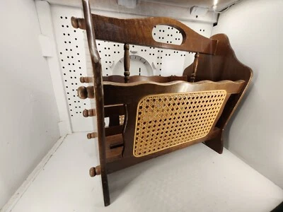 Soporte de madera vintage MCM ratán cargador disco madera mimbre Foto 1 de 4