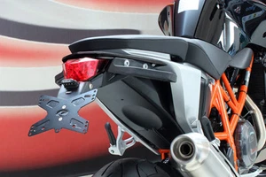 EVOTECH KIT PORTATARGA + LUCETARGA RECLINABILE KTM 690 DUKE / R 2012-2018 - Imagen 1 de 1
