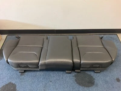 01-07 Parte inferior del asiento trasero Volvo V70 XC70 con refuerzos cuero negro B970 9208066 Foto 1 de 4