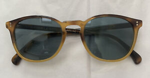Oliver Peoples Finley Vintage Brown Tortoiseshell Sunglasses Blue Photochromic