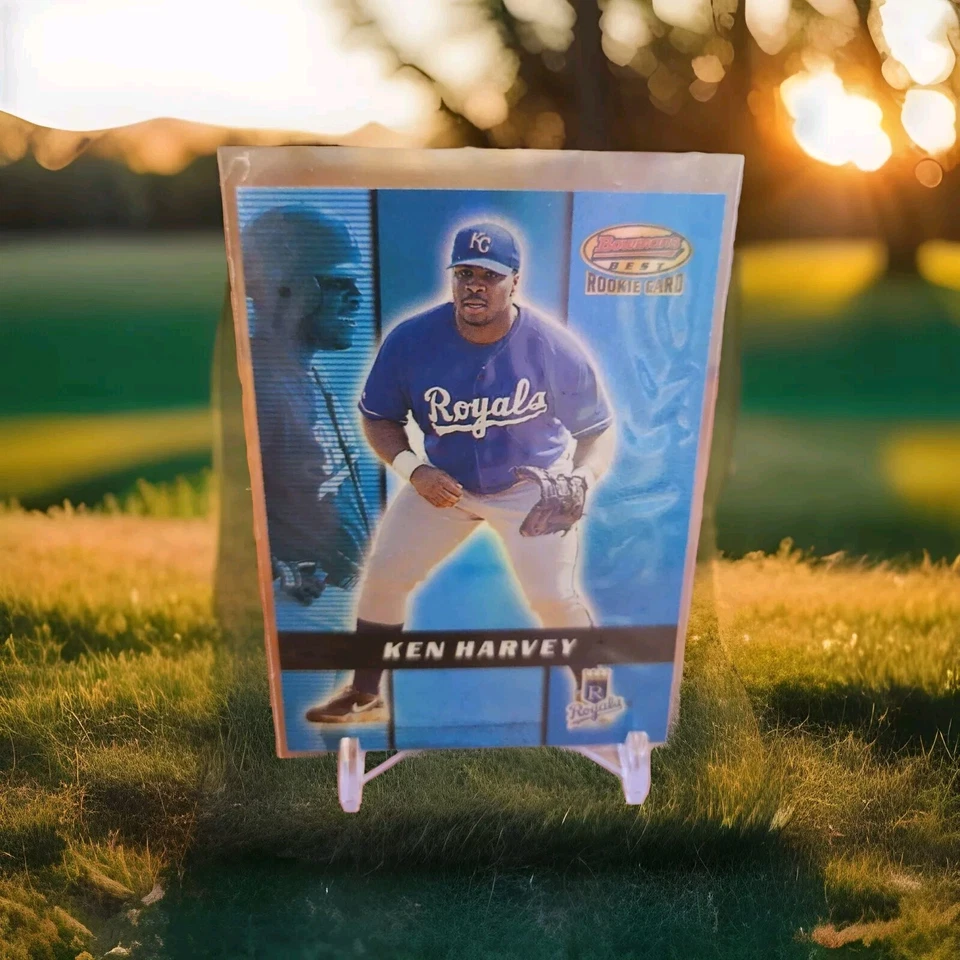 Tarjetas de novato Ken Harvey, Royals, 2000 Bowman's Best Blue Refractor (#2245/2999) Foto 1 de 2
