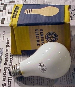 PH213 PH/213  Enlarger Lamp GE  | 250W | 115-120V | 3400K | ~7000 Lumens | NOS | - Picture 1 of 1