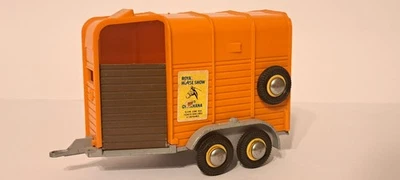 Gran Bretaña escala 1:32 Vintage Beaufort doble caballo caja remolque modelo fundido a presión Foto 1 de 4